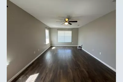 2673 Paddock Circle, Crestview, FL 32536 - Photo 7