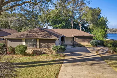 630 Sailboat Drive, Niceville, FL 32578 - Photo 1