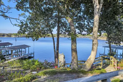 630 Sailboat Drive, Niceville, FL 32578 - Photo 37