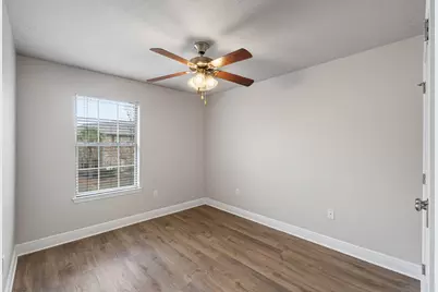 8868 Brown Pelican Circle, Navarre, FL 32566 - Photo 31