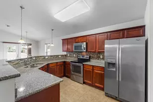 5609 Price Plantation Rd, Baker, FL 32531 - Photo 11