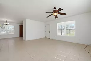 309 Range Line St, Bonifay, FL 32425 - Photo 11