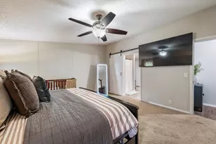 2422 Crescent Wood Rd, Navarre, FL 32566 - Photo 31