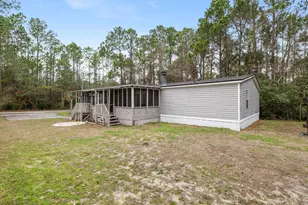 2422 Crescent Wood Rd, Navarre, FL 32566 - Photo 5