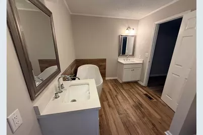 3083 Lake Sue Drive, Crestview, FL 32539 - Photo 7