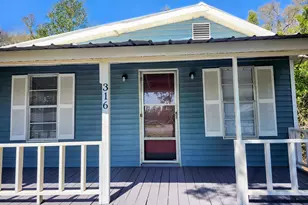316 S 19th St, Defuniak Springs, FL 32435 - Photo 1