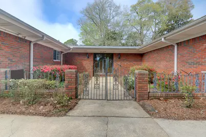 613 NE Cambridge Avenue, Fort Walton Beach, FL 32547 - Photo 7