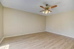 613 NE Cambridge Ave, Fort Walton Beach, FL 32547 - Photo 29