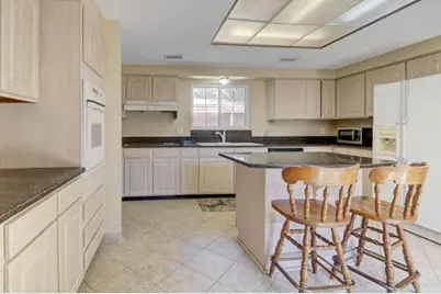 613 NE Cambridge Avenue, Fort Walton Beach, FL 32547 - Photo 15