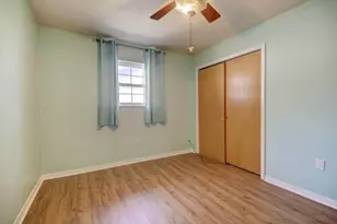 613 NE Cambridge Ave, Fort Walton Beach, FL 32547 - Photo 27