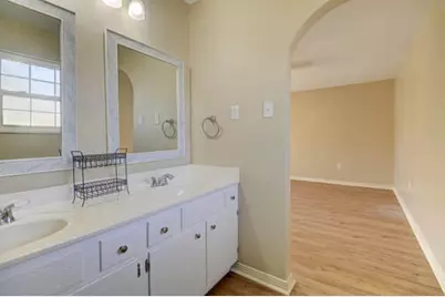 613 NE Cambridge Avenue, Fort Walton Beach, FL 32547 - Photo 33