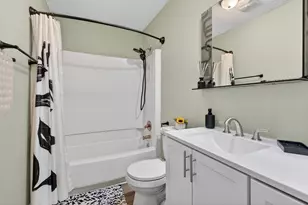 35 10th St, Shalimar, FL 32579 - Photo 33