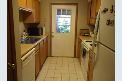 1008 Pineview Boulevard #D, Fort Walton Beach, FL 32547 - Photo 3