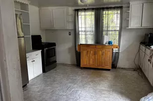 539 Bay Ave, Defuniak Springs, FL 32435 - Photo 3