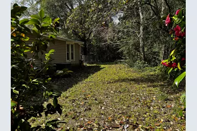 539 Bay Avenue, Defuniak Springs, FL 32435 - Photo 11