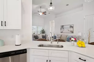 22 Bonne Vue Cir, Freeport, FL 32439 - Photo 15