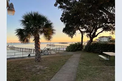 1945 Jessica Way, Navarre, FL 32566 - Photo 35