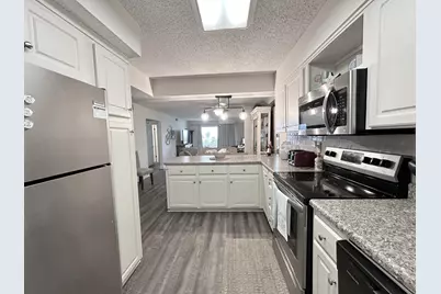 5801 Thomas Drive #UNIT 305, Panama City Beach, FL 32408 - Photo 9