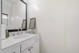 41 12th St, Shalimar, FL 32579 - Photo 15
