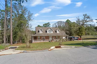 132 Wedgewood Lane, Crestview, FL 32536 - Photo 5
