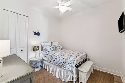 8037 Gulf Boulevard, Navarre, FL 32566 - Photo 23