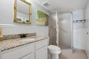 1253 Redwood Ln, Gulf Breeze, FL 32563 - Photo 19
