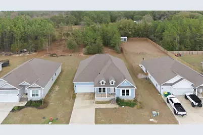 2452 Dakota Way, Crestview, FL 32536 - Photo 5