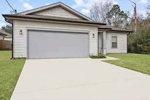 2145 Janet St, Navarre, FL 32566 - Photo 3