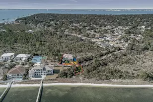 2 Colley Cove Dr, Gulf Breeze, FL 32561 - Photo 145