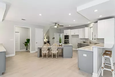 1029 Lake Way Drive, Niceville, FL 32578 - Photo 11