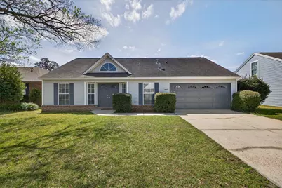 4466 Parkwood Square, Niceville, FL 32578 - Photo 1