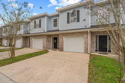 996 Leigh Ann Lane, Fort Walton Beach, FL 32547 - Photo 1