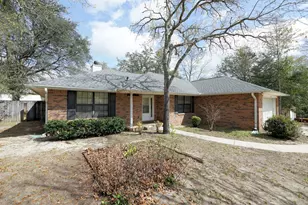 1003 Quigley Dr, Crestview, FL 32536 - Photo 1