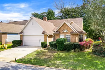 714 Putter Drive, Niceville, FL 32578 - Photo 1