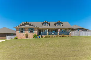 2200 Jernigan Dr, Crestview, FL 32536 - Photo 1