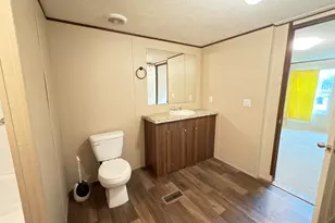 268 E Violet Ln, Defuniak Springs, FL 32433 - Photo 21