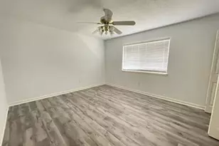 201 E College Blvd, Niceville, FL 32578 - Photo 5