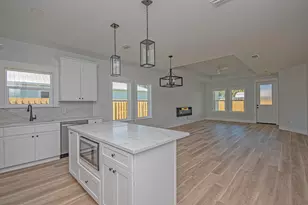 20 Wood Ave, Panama City, FL 32404 - Photo 7