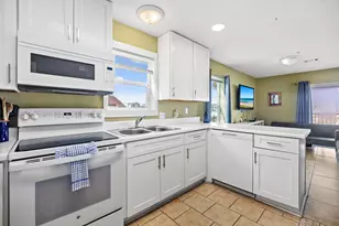 7464 Sunset Harbor Dr, Navarre, FL 32566 - Photo 11