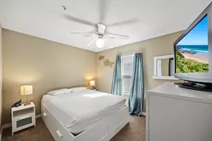 7464 Sunset Harbor Dr, Navarre, FL 32566 - Photo 13