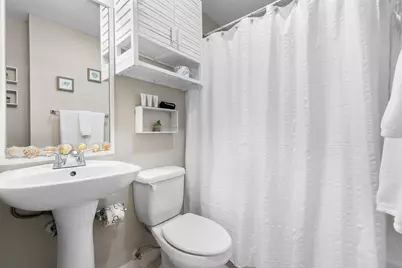 8436 Gulf Boulevard #UNIT 423, Navarre, FL 32566 - Photo 17