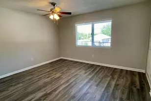 201 E College Blvd, Niceville, FL 32578 - Photo 5