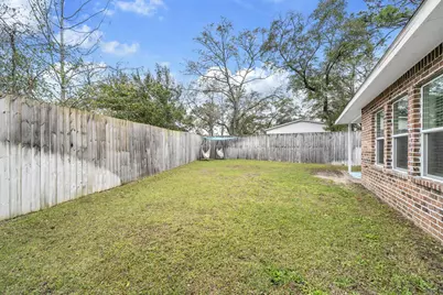915 Linden Avenue, Niceville, FL 32578 - Photo 39