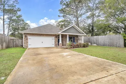 915 Linden Avenue, Niceville, FL 32578 - Photo 1