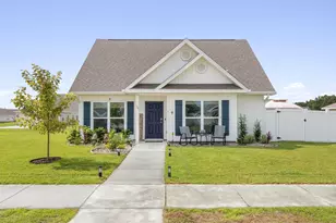 38 Silverthorn St, Freeport, FL 32439 - Photo 1
