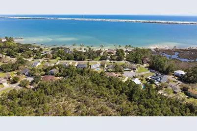 210 Wynnehaven Beach Road, Mary Esther, FL 32569 - Photo 41