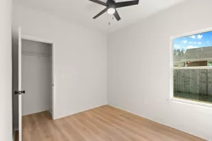 2411 E 16th St, Panama City, FL 32405 - Photo 23