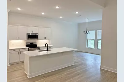 2740 Louis Circle, Crestview, FL 32536 - Photo 3