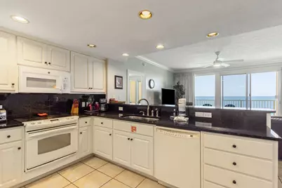 5004 Thomas Drive #1102, Panama City Beach, FL 32408 - Photo 7