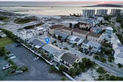 24 Gulf Breeze Court, Destin, FL 32541 - Photo 1